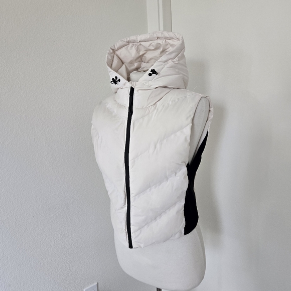 Zara Puffer Hooded Vest Ivory & Black Full Zip Closure Outerwear Fitted size XL - Picture 5 of 16